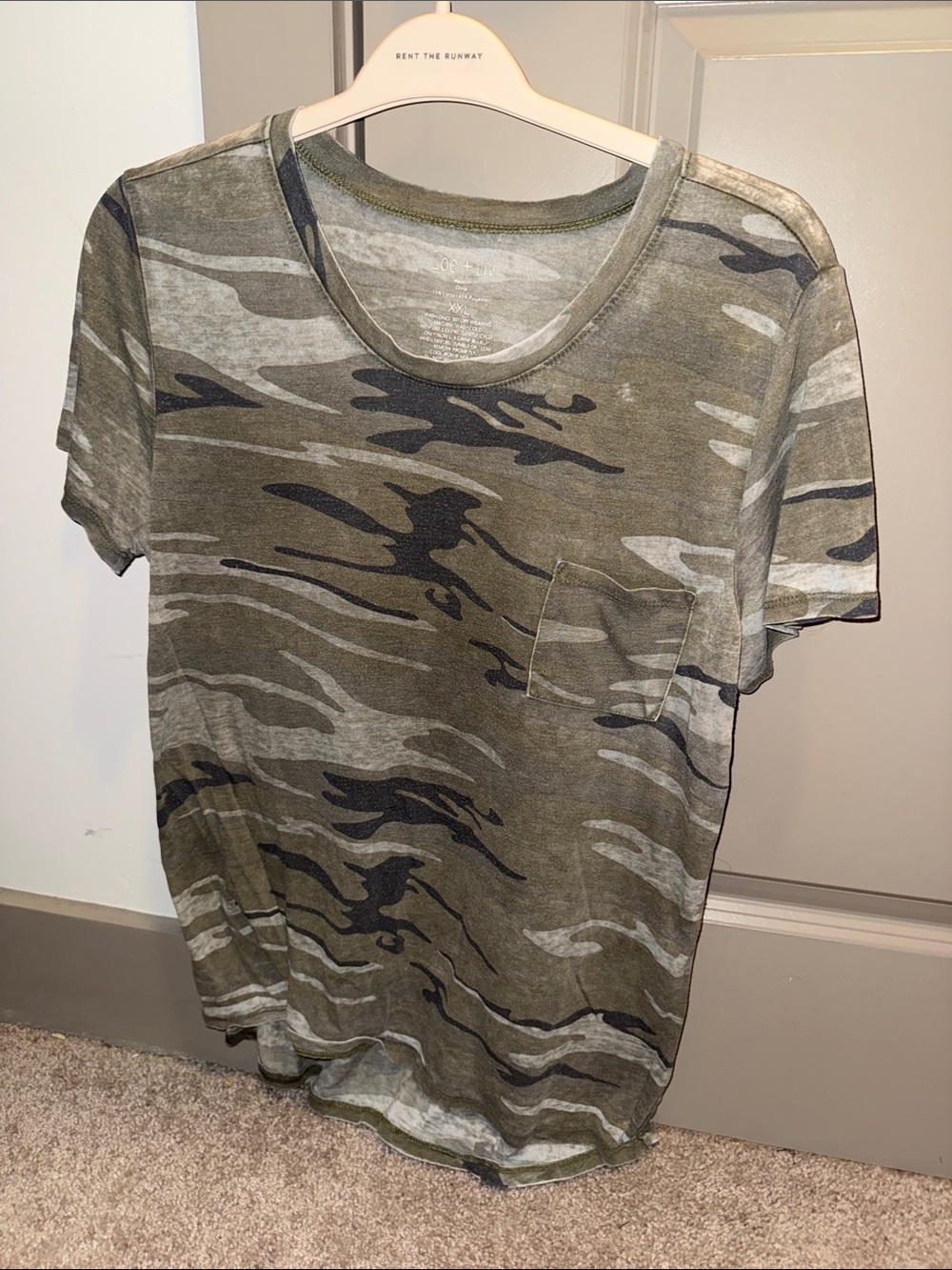 Camo Pocket T